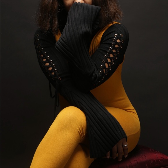 Fashion nova crop top - Picture 1 of 2